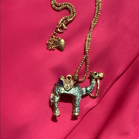 Betsey Johnson Camel Pendant Necklace - Picture 2 of 11